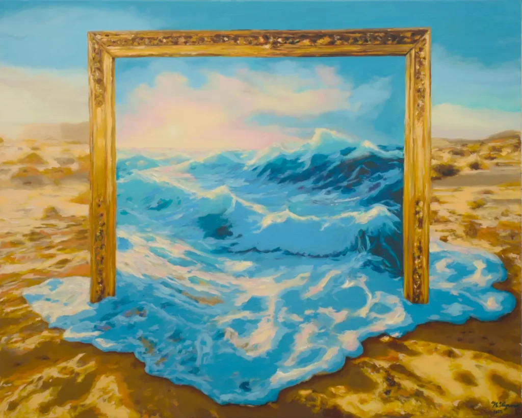 Oil painting "Water threshold" by Noelia Vaquero. A large golden frame in the sand contains a moving sea whose waves overflow to the outside, mixing with the beach under a bright sky. Anonymous marine landscape with surreal elements.